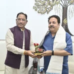 मुख्यमंत्री साय से बीसीसीआई उपाध्यक्ष राजीव शुक्ला ने की सौजन्य मुलाकात
