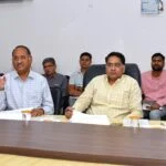 जल संसाधन मंत्री की अध्यक्षता में ‘वंदे गंगा‘ जल संरक्षण- जन अभियान की तैयारियों को लेकर हुई समीक्षा बैठक