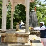 राज्यपाल ने हल्दीघाटी, चेतक समाधि पर किया नमन, प्रताप संग्रहालय का किया अवलोकन